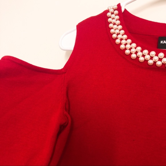 Karl Lagerfeld PEARL NECK COLD SHOULDER TOP - Picture 3 of 6